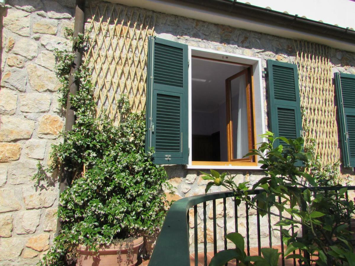 Ferienwohnung Conosco Un Posticino Lerici Exterior foto